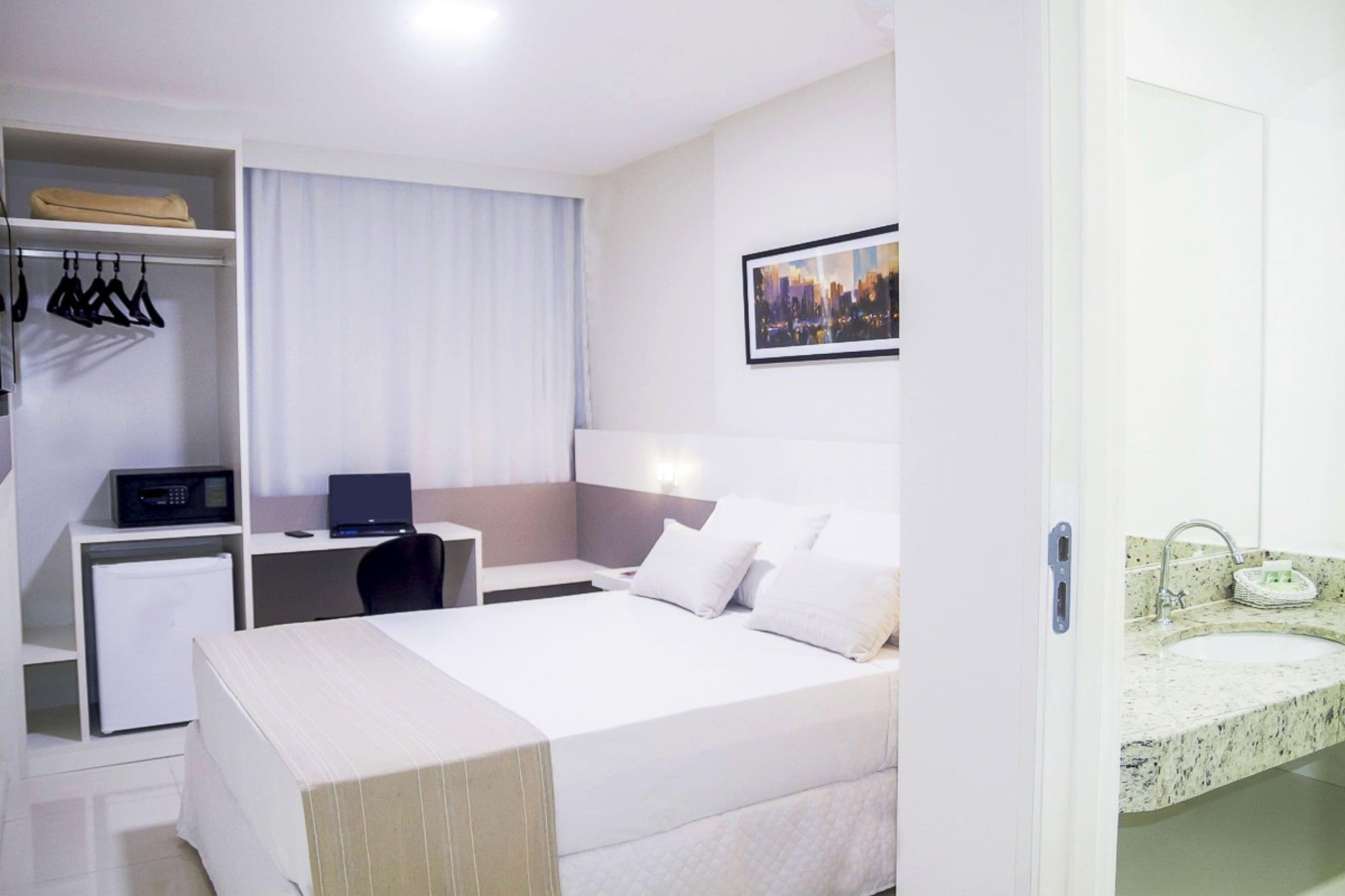 Bristol Easy Uba Hotel Esterno foto
